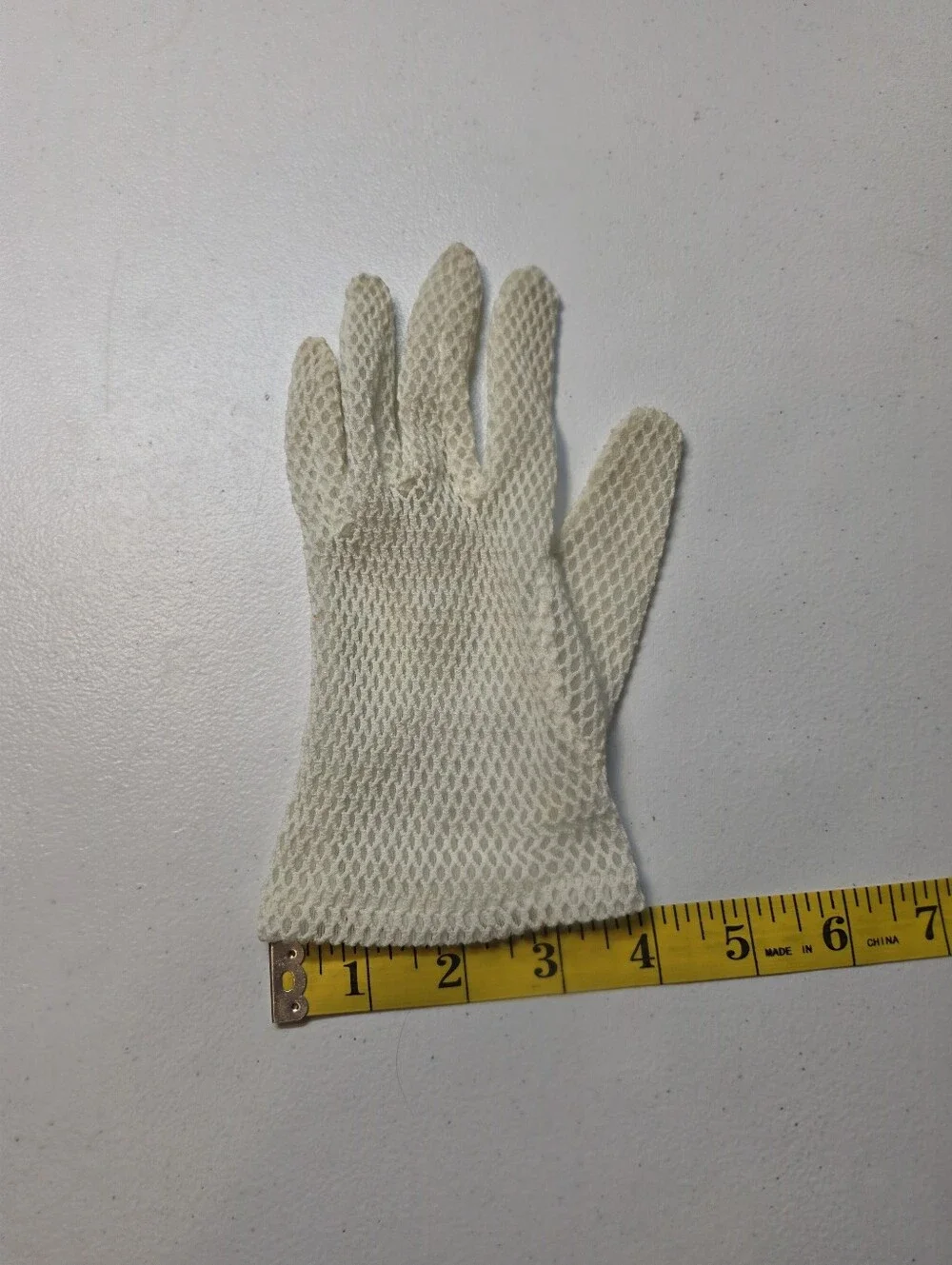 Vintage Japan Off White Mesh Fishnet Gloves
